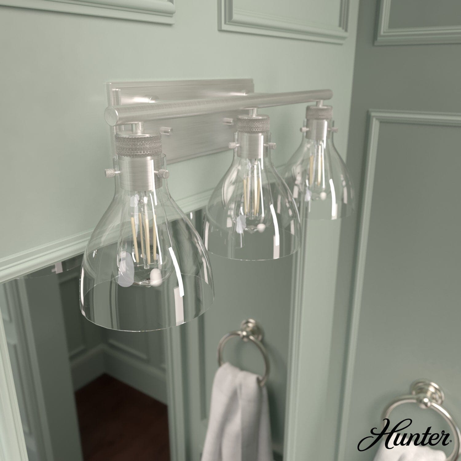 Van Nuys 3 Light Vanity